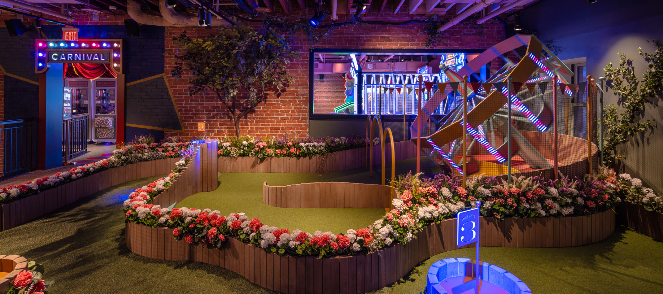 New Crazy Golf Venue in Back Bay